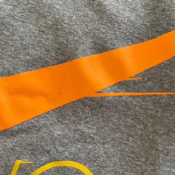 Nike Large Swoosh Dri-Fit tank top - Picture 7 of 8